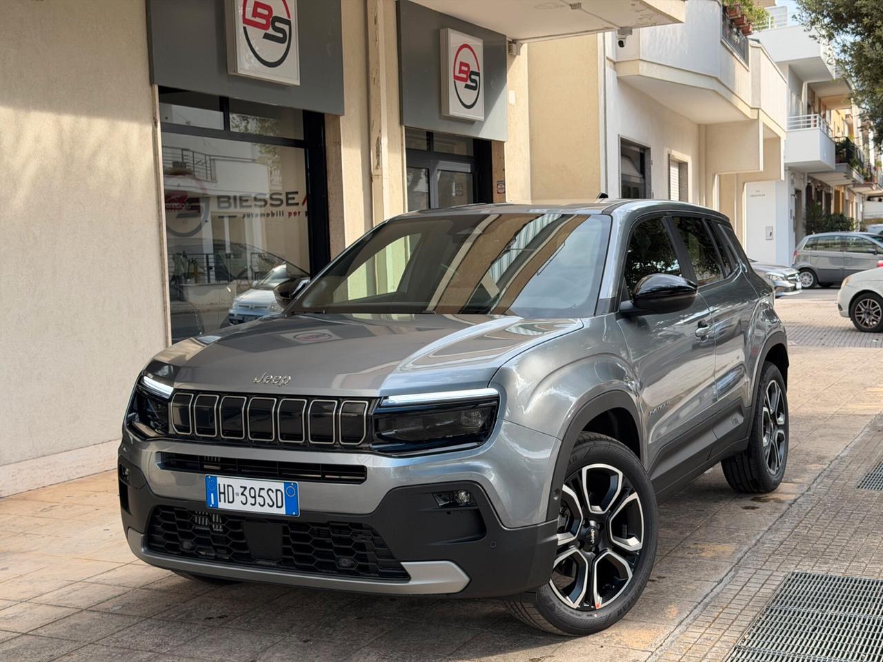 Jeep Avenger 1.2 Turbo 110 CV MHEV Summit