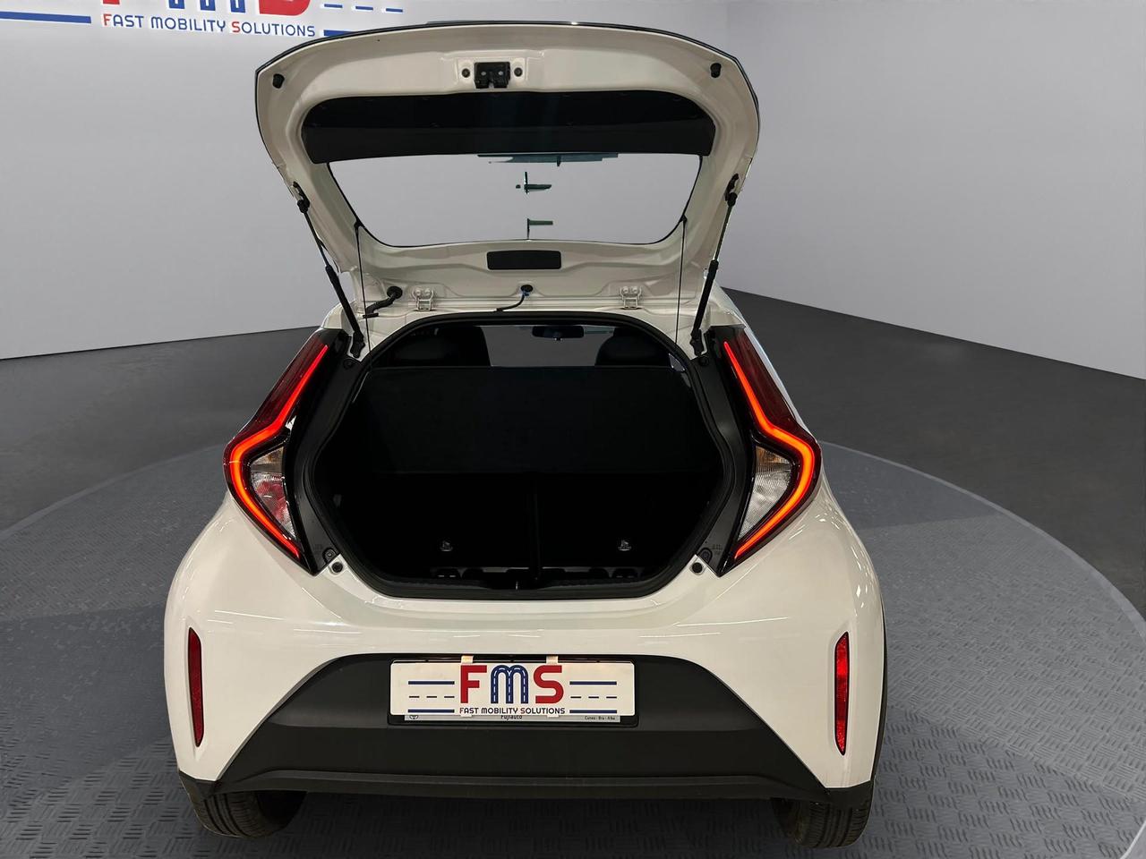 Toyota Aygo X 1.0 Active 72cv