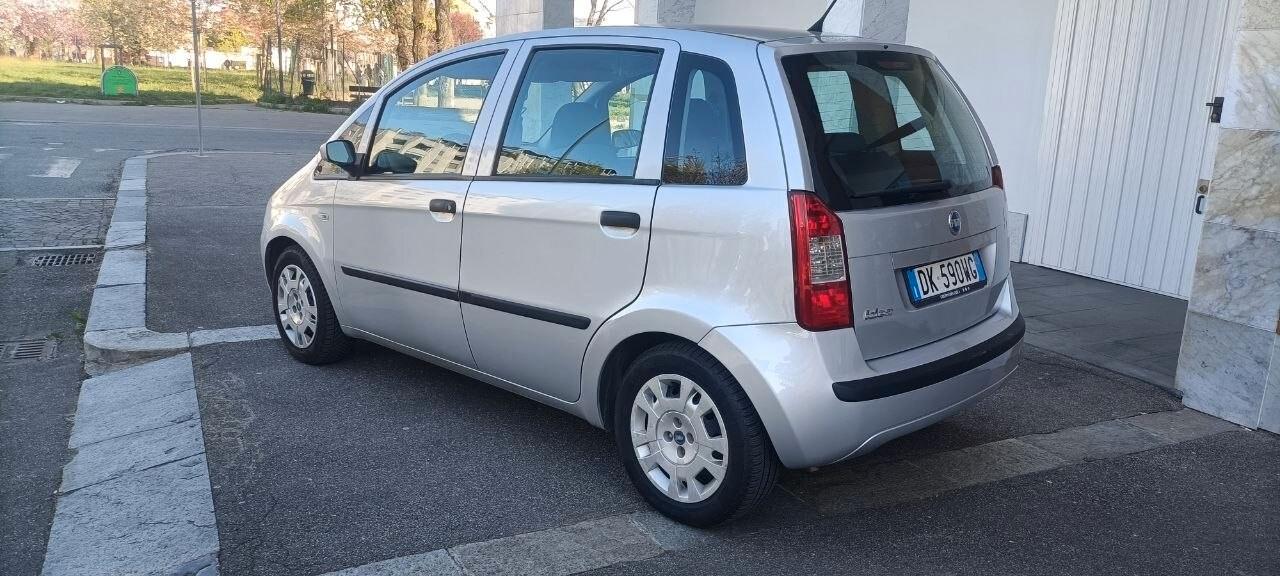 Fiat Idea 1.2 16V BlackLabel