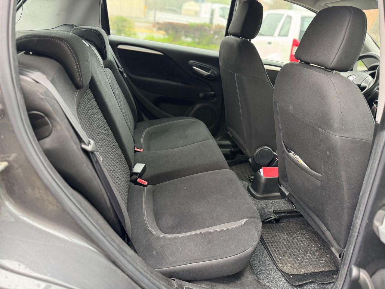 Fiat Punto Lounge 1.4 Natural Power #9240