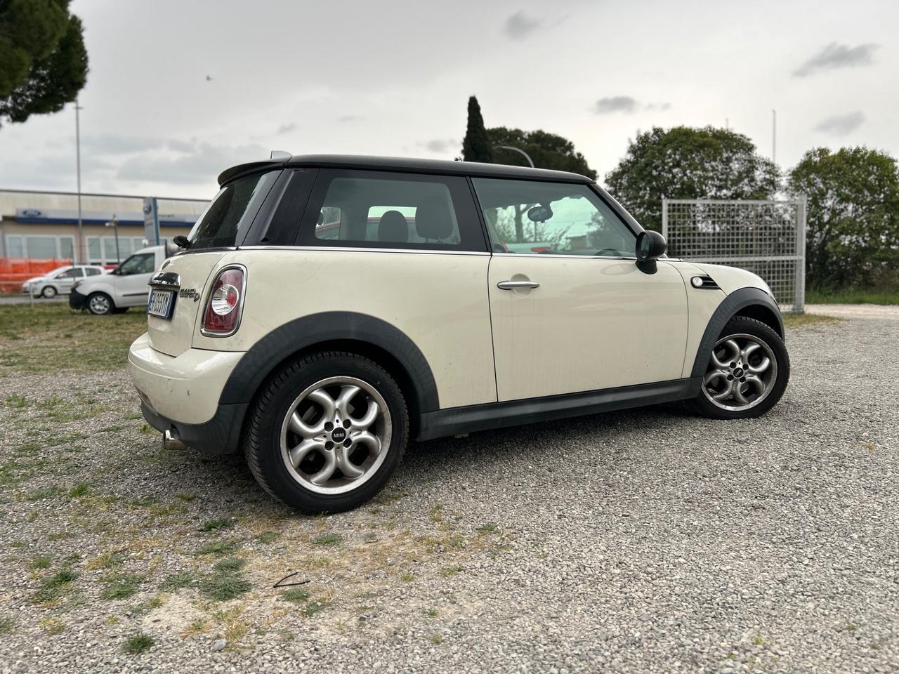 Mini Cooper 1.6 cc Diesel*NEOPATENTATI*CRUISE*