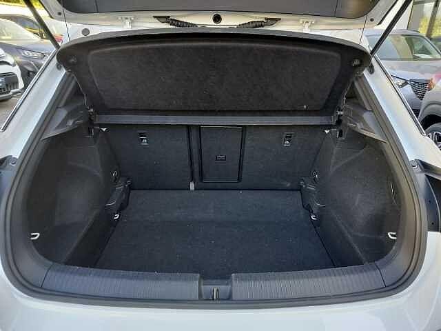 Volkswagen T-Roc 1.5 TSI ACT DSG R-Line