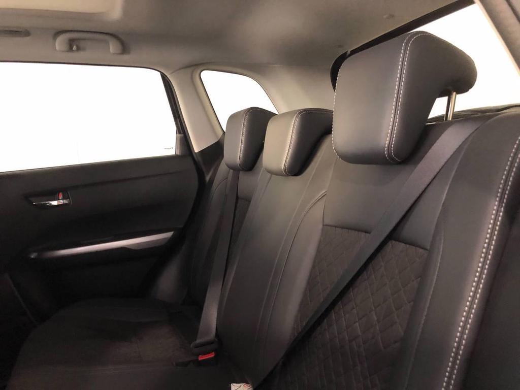 Suzuki Vitara 1.4 Boosterjet Hybrid Starview 2WD AT