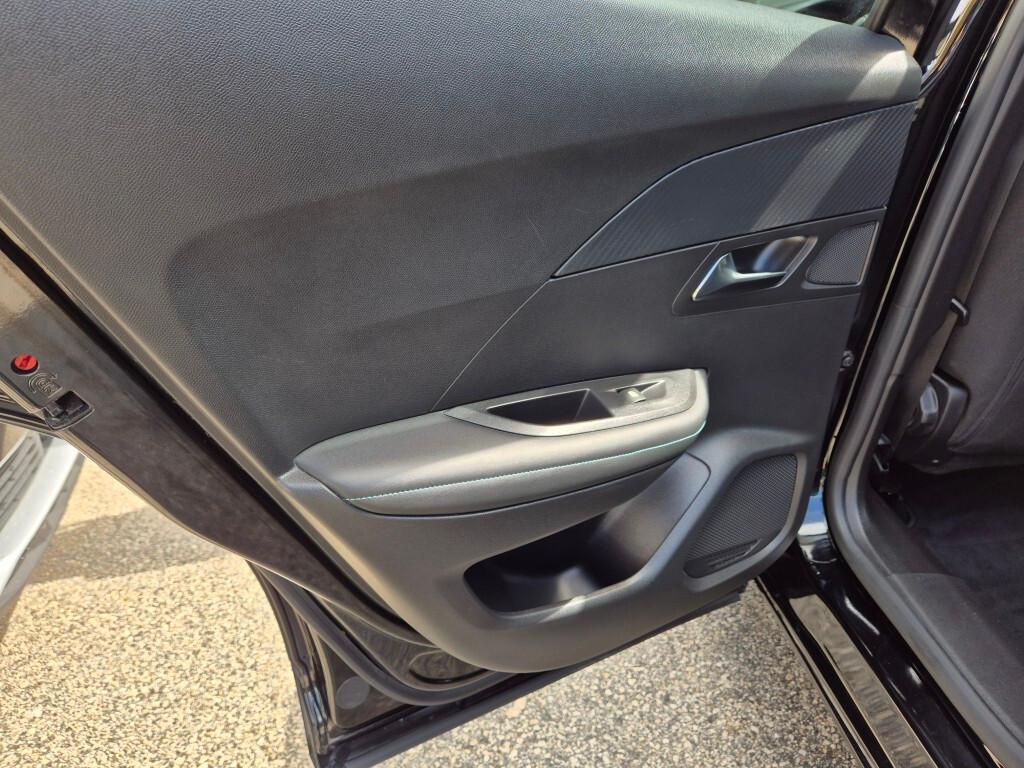 Peugeot 2008 BlueHDi 110CV ALLURE Pack