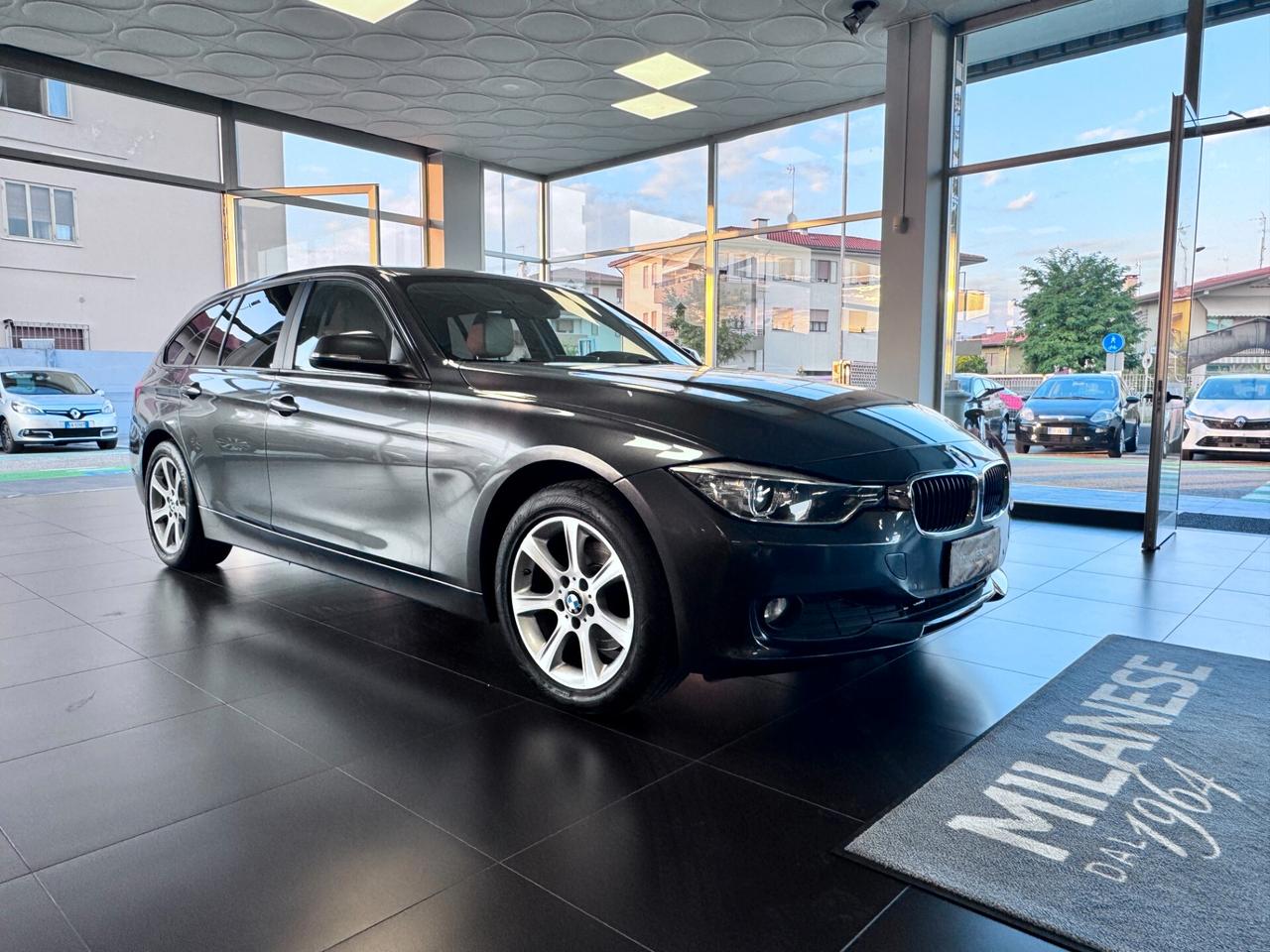 Bmw 320 320d xDrive Touring Modern