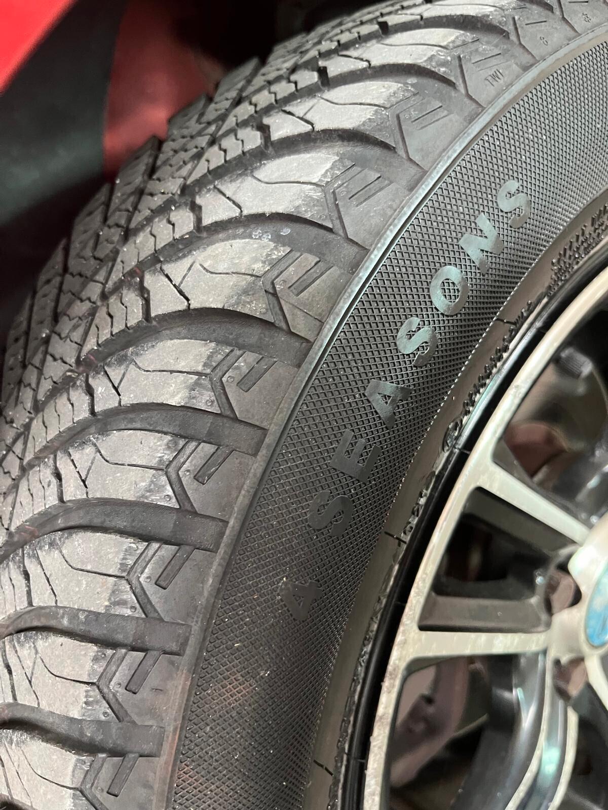 Lancia Ypsilon 1.2 NEOPATENTATI