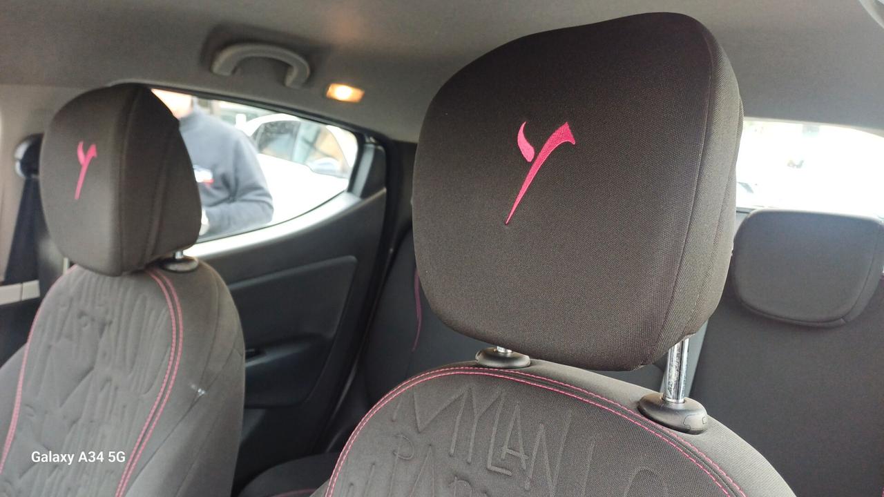 Lancia Ypsilon 1.2 69 CV 5 porte GPL Ecochic S Momodesign