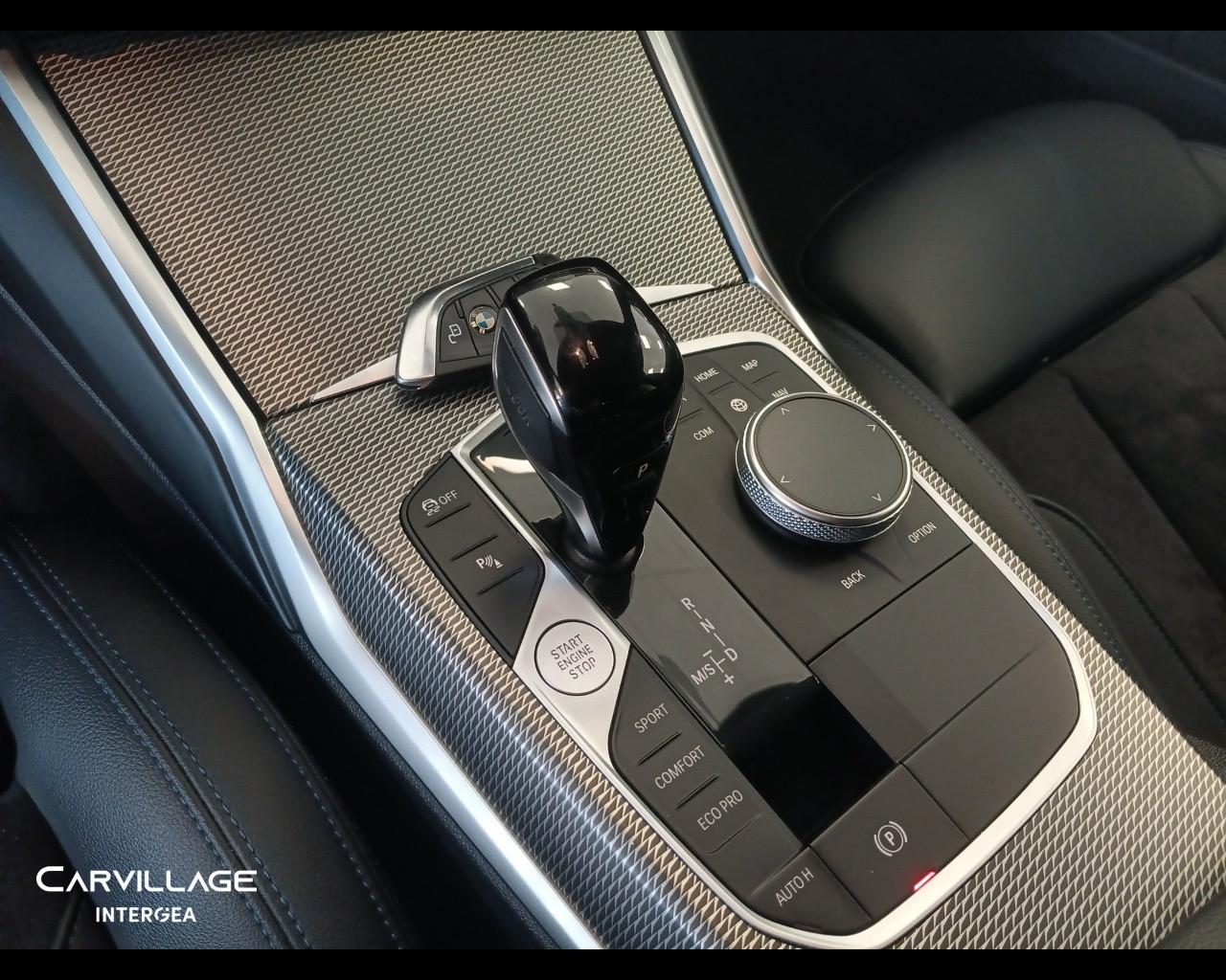 BMW 318d Touring mhev 48V Msport auto