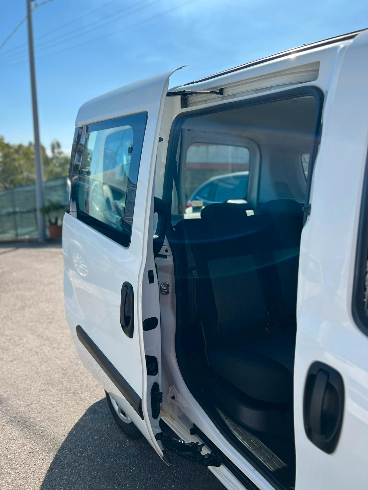 Fiat Doblo CARGO COMBI 1.3 MIJET 16V 95CV CAT. N1