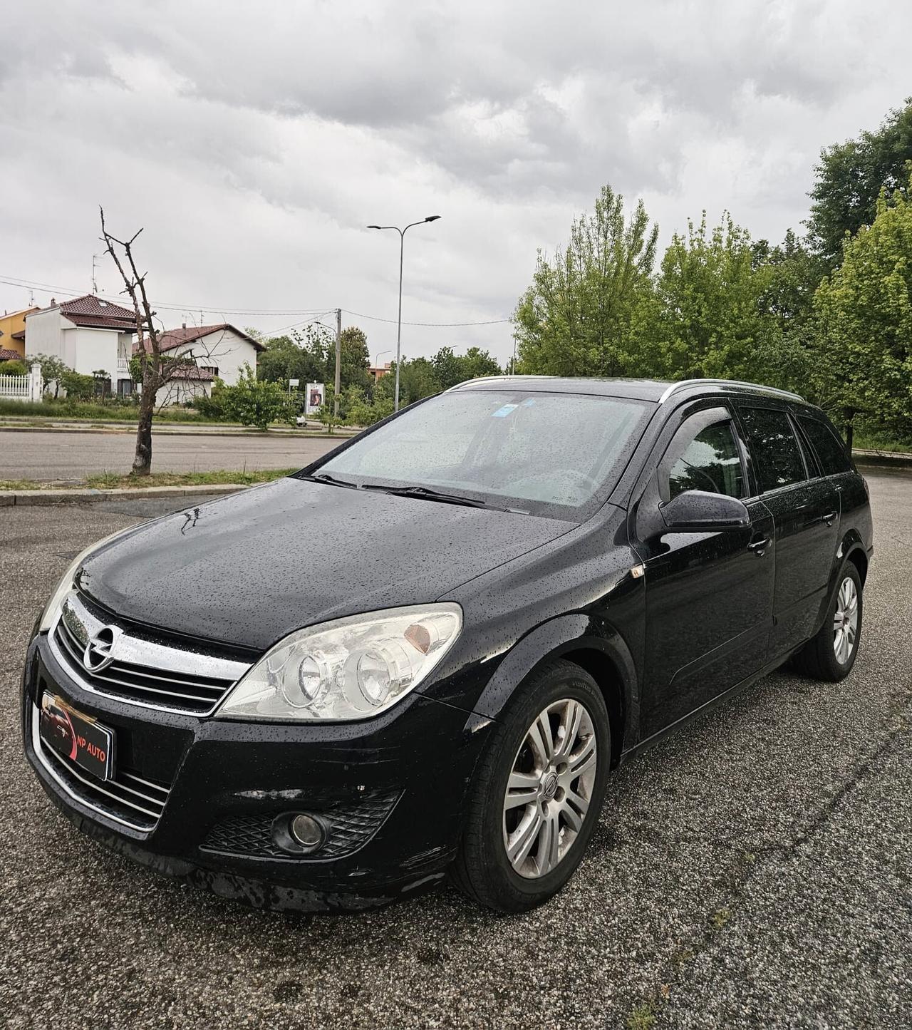 Opel Astra 1.7 CDTI 101CV 5 porte Cosmo