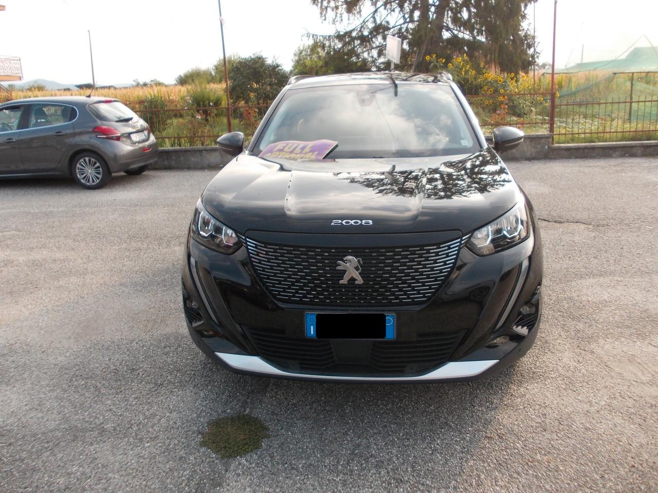 Peugeot 2008 PureTech 130 S&S Allure-KM103960