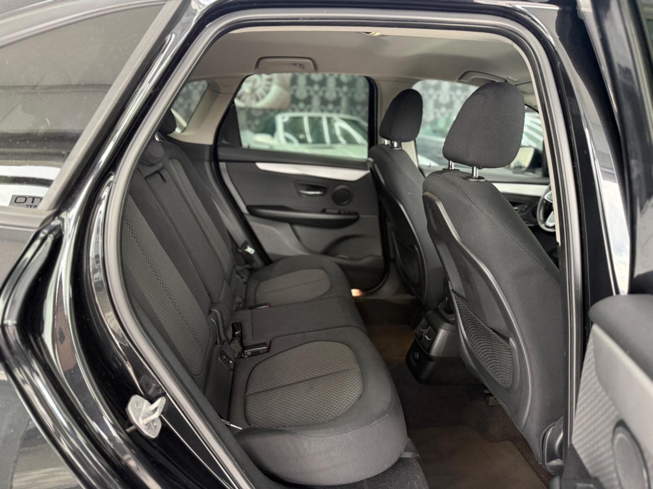 Bmw 218 218d Active Tourer Luxury