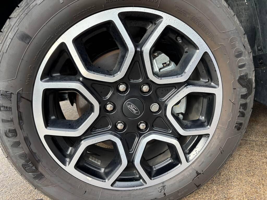 Ford Ranger 2.0 ECOBLUE aut. DC WILDTRACK5 posti 2025/ solo 8.000 KM IVA ESPOSTA Tuo a soli 499 Euro al mese