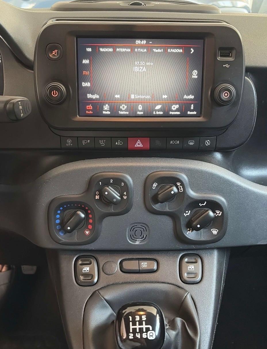 Fiat Panda Pandina 1.0 FireFly 65 CV Hybrid Cross