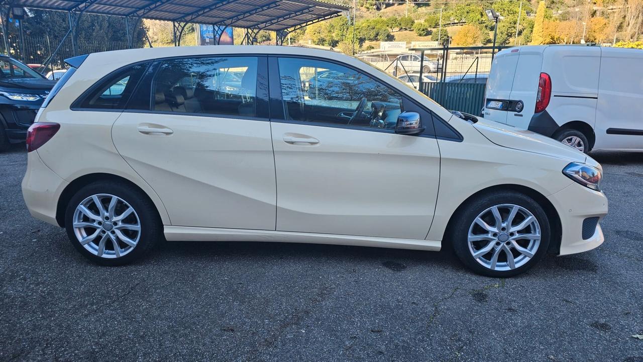 Mercedes-benz B 200 B 200 d Premium