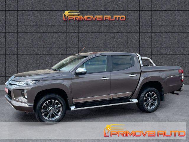 MITSUBISHI L200 2.3 D Club Cab 4x4 Select