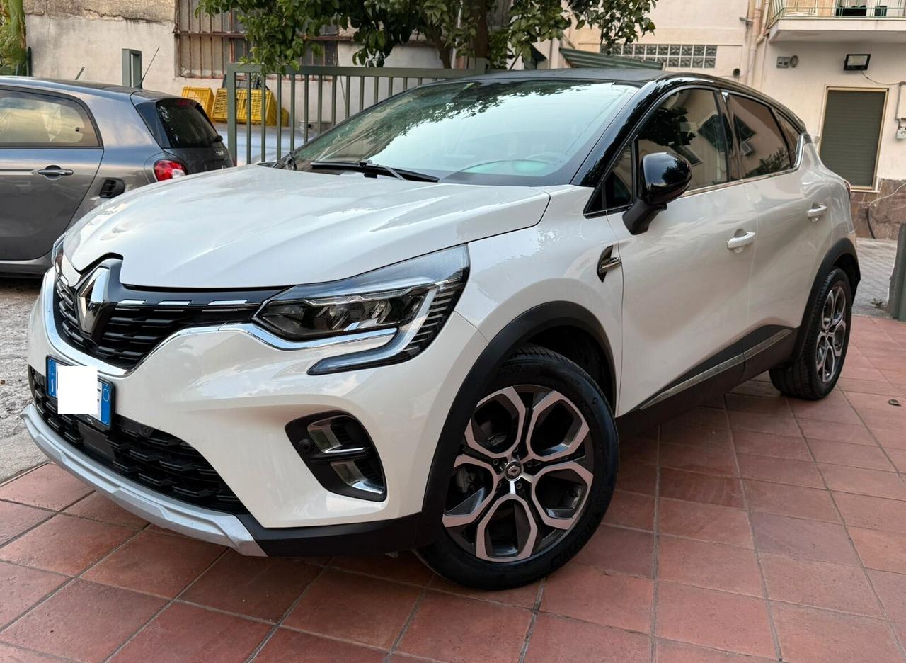 Renault Captur Blue dCi 115 CV EDC Intens