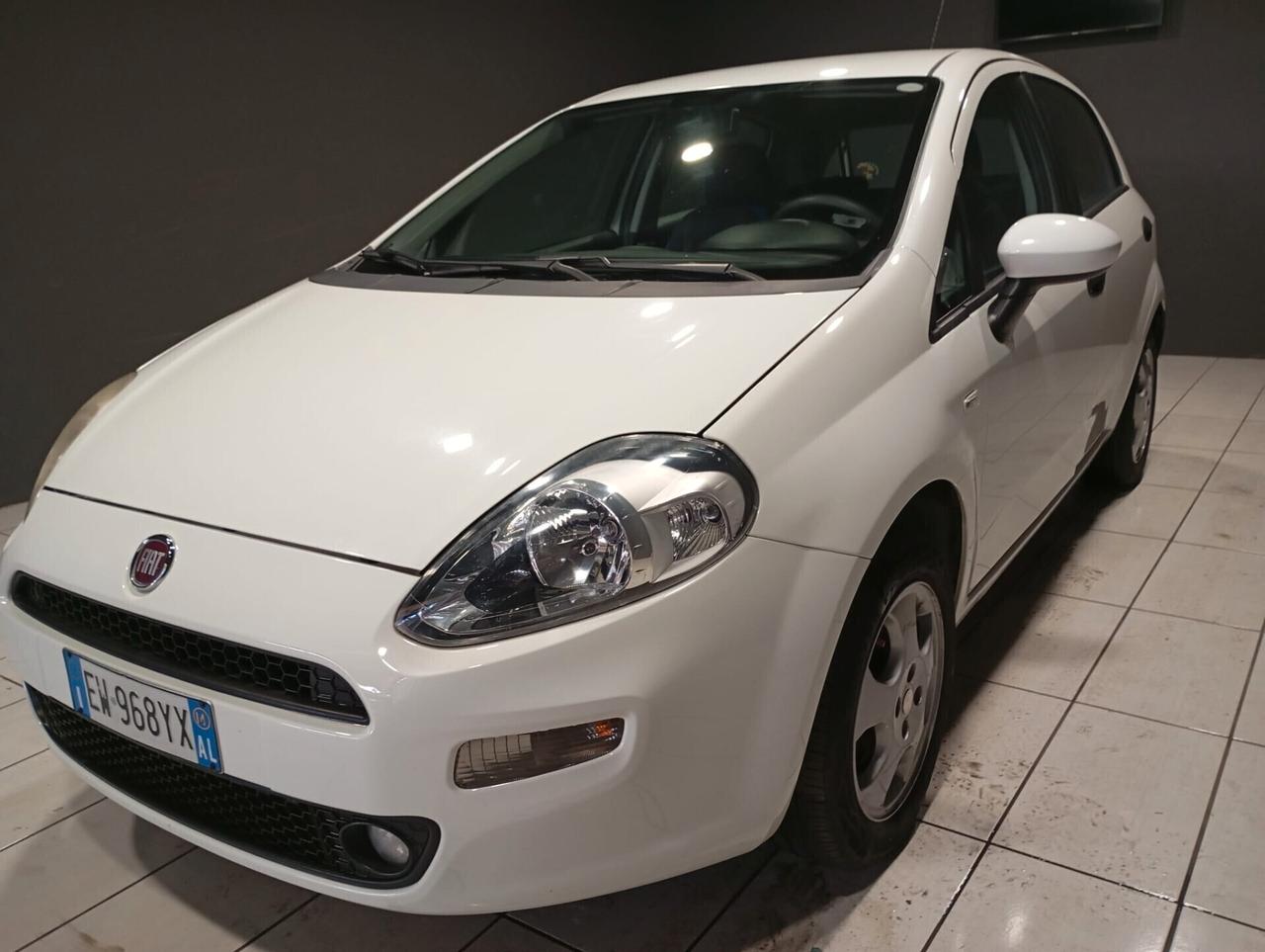 Fiat Punto del 2014 -BENZINA GPL FINO AL 2035-