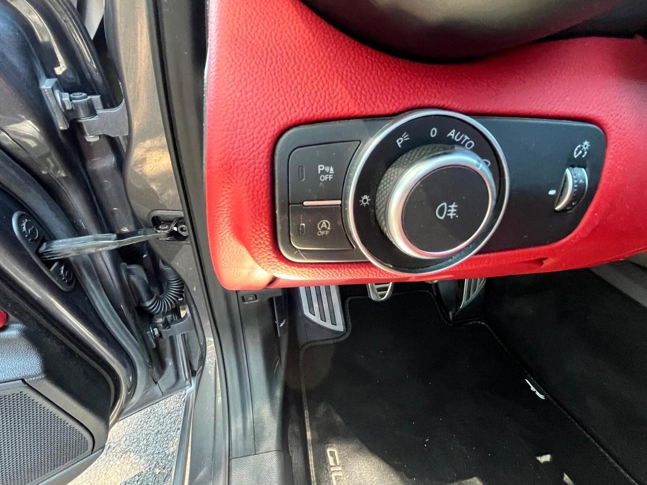 Alfa Romeo Giulia 2.2 Turbodiesel 180 CV Super FULL PELLE