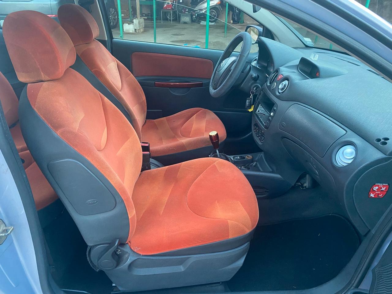 Citroen C2 1.1 benzina 60cv economicissima full opt 2005