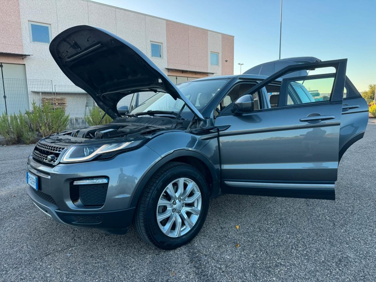 Range Evoque 2.0 TD4 2018 SOLO 134.000 KM