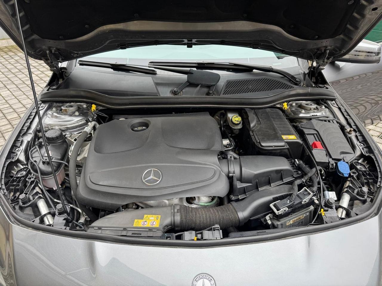 Mercedes-Benz CLA 180 Shotting Brake #9015