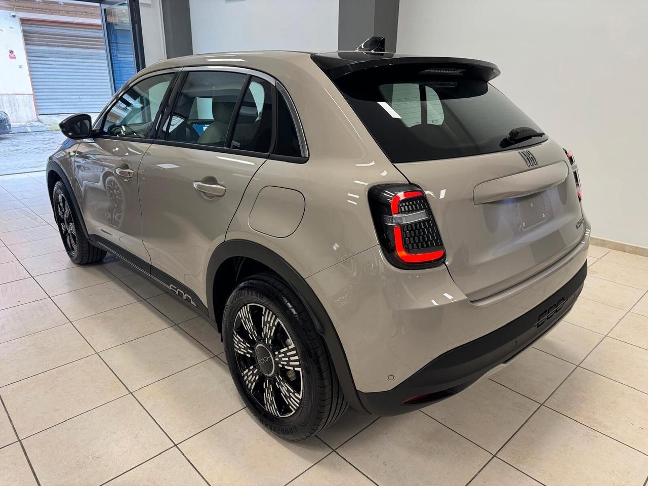 Fiat 600 Hybrid 100 CV DCT MHEV