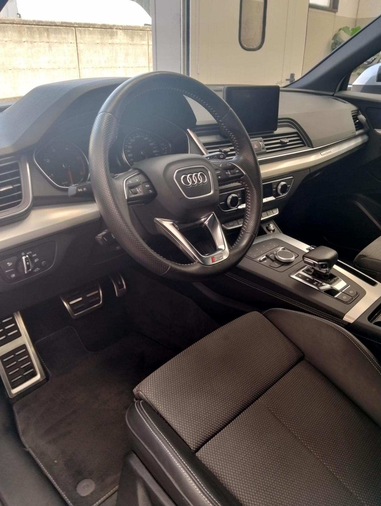 Audi Q5 2.0 TDI 190 CV quattro S tronic S-LINE