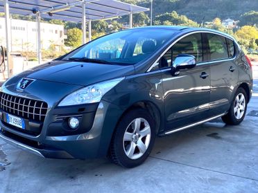 Peugeot 3008 2.0 HDi 150CV Outdoor Navi tetto panoramico