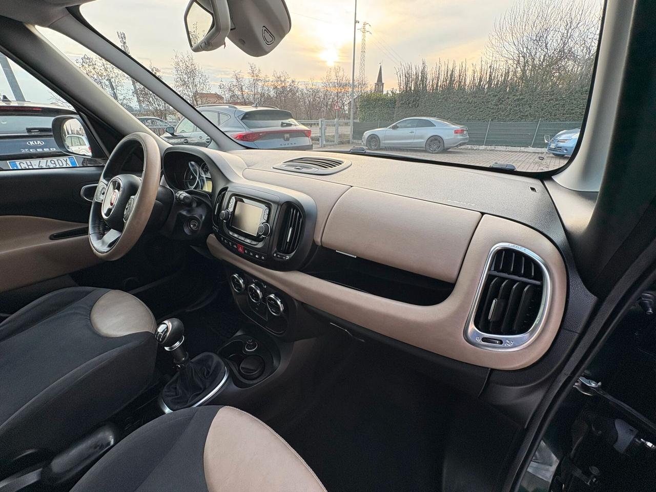 FIAT 500L 1.6 MJT SI A NEOPATENTATI