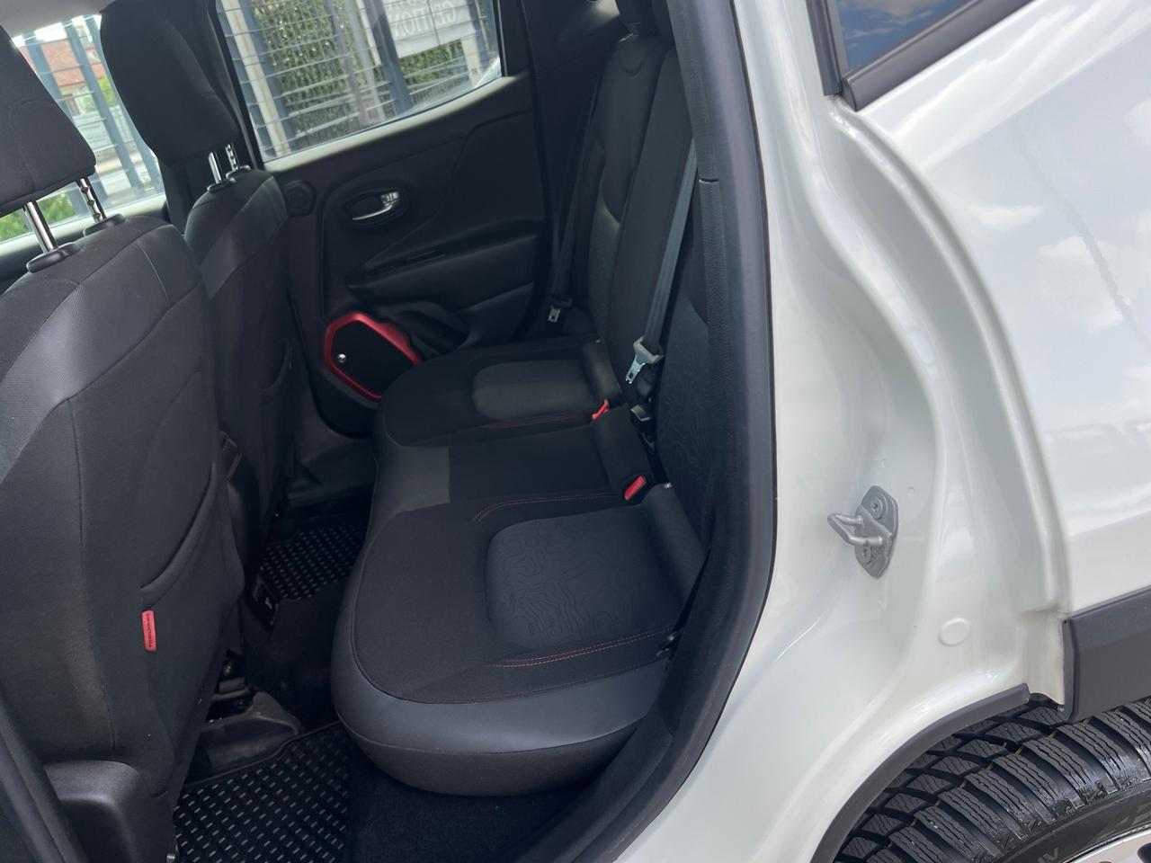 Jeep Renegade 2.0 Mjt 170CV 4WD Active Drive Low Trailhawk