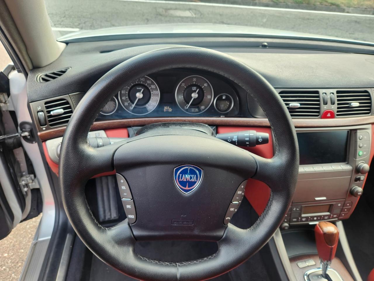 Lancia Thesis 2.4 JTD 20V aut. 100