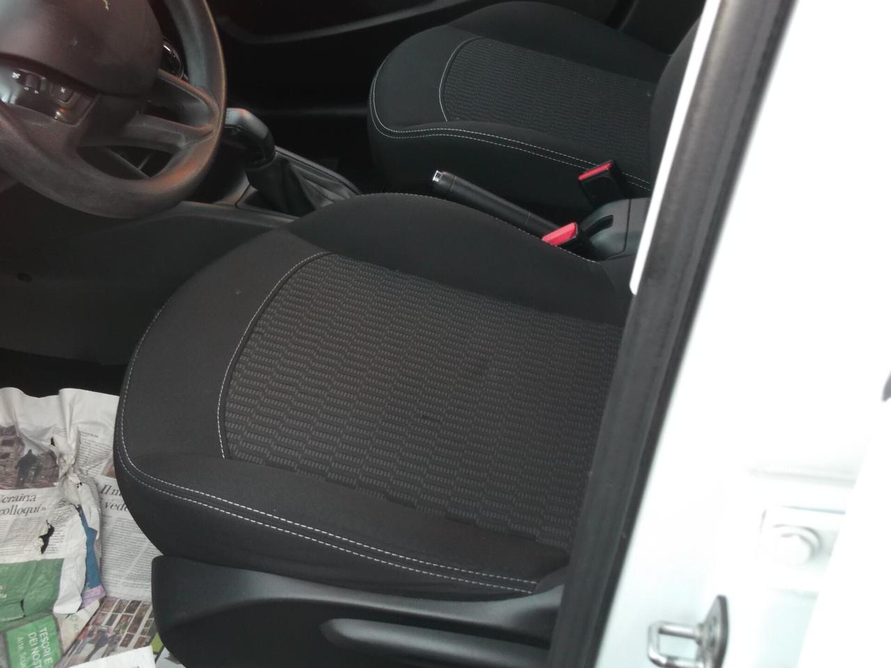 Peugeot 208 BlueHDi 75 5 porte Active - 32