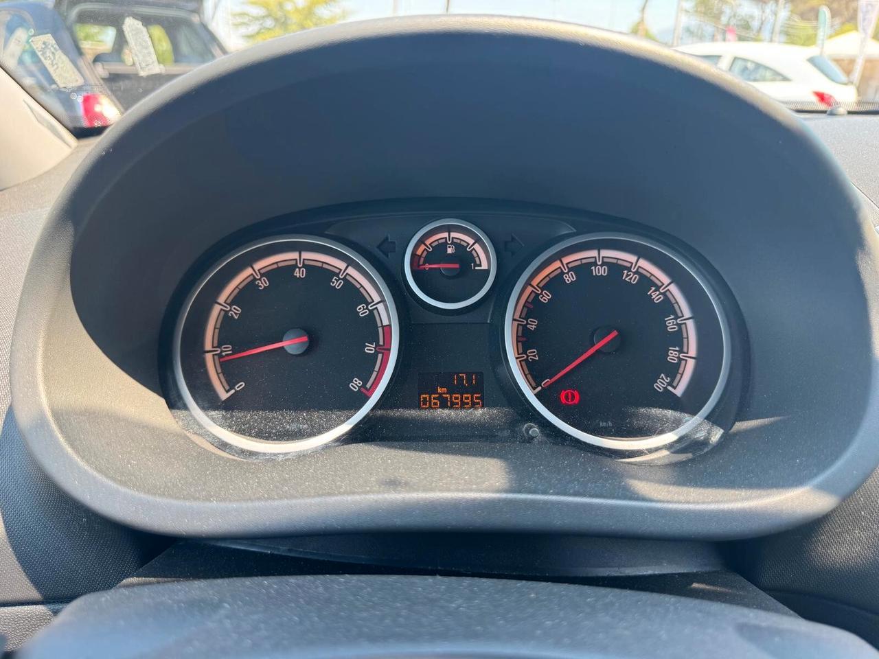 Opel Corsa 1.2 BENZ 85CV 5P KM 67000 - 2013