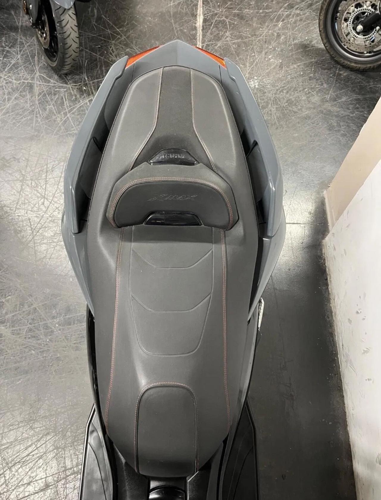 Yamaha X-Max 300 Tech Max