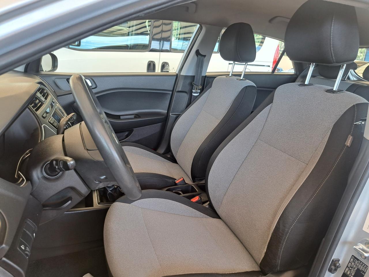 Hyundai i20 1.1 CRDi porte Classic