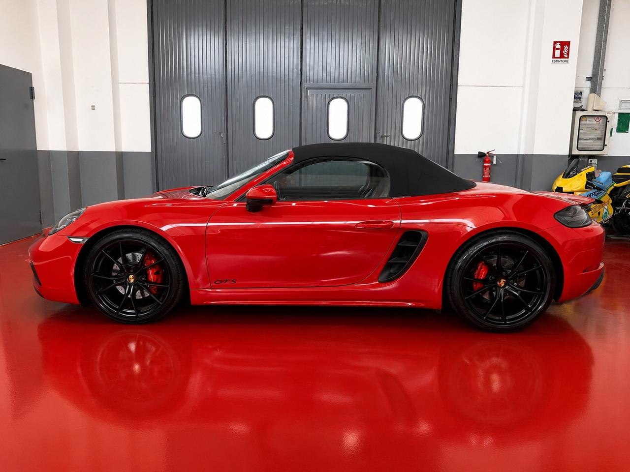 Porsche 718 Spyder Boxster 2.5 GTS