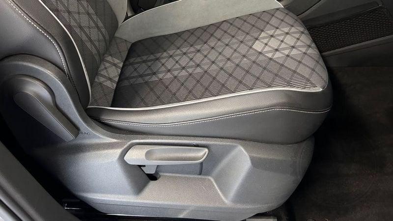 Volkswagen Tiguan 1.5 TSI 150CV DSG ACT R-Line BLACK STYLE PACK