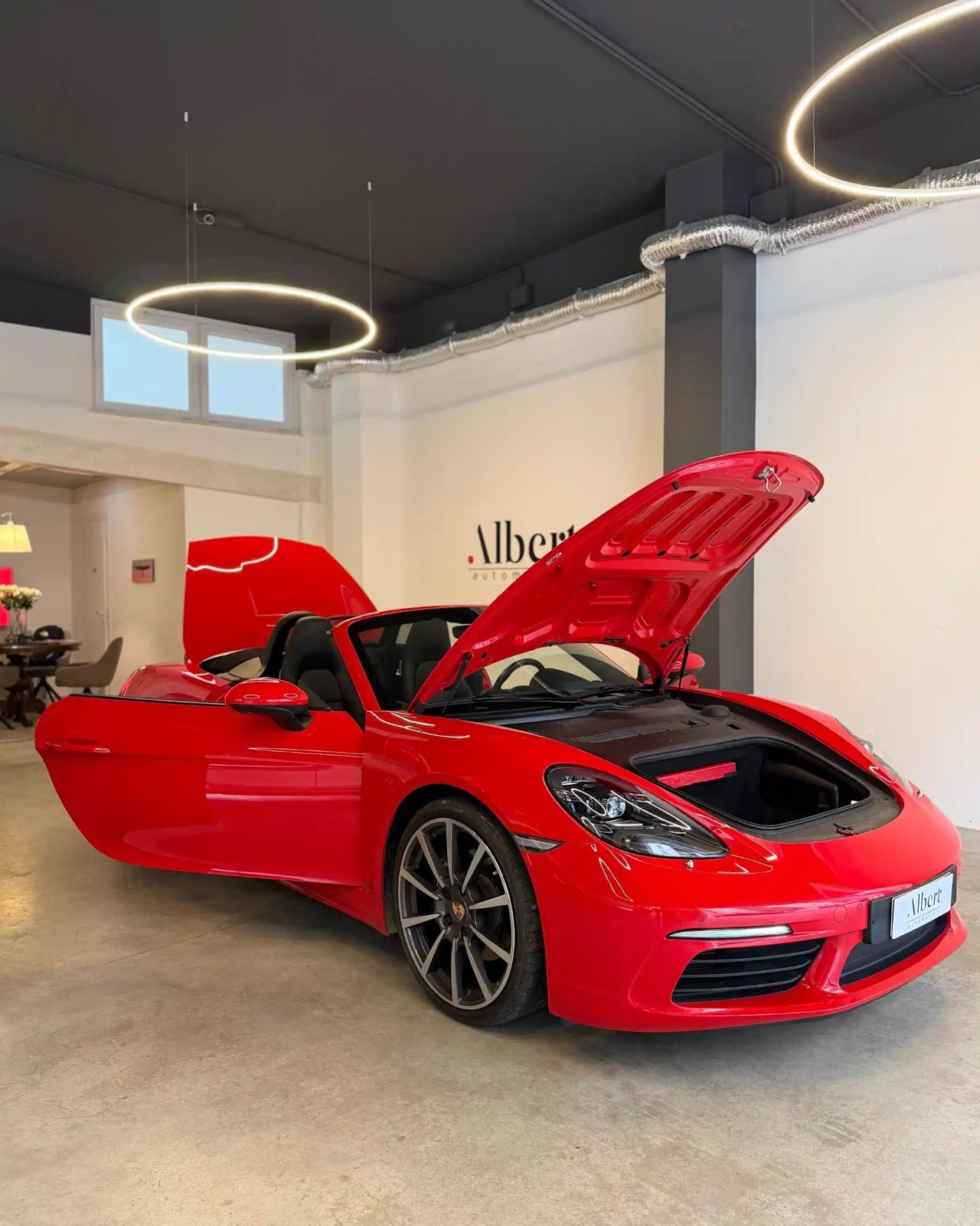 Porsche 718 Spyder Boxster 2.0