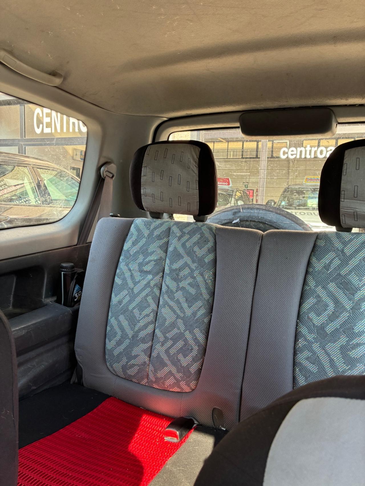 Suzuki Grand Vitara 1.6i 16V cat 3 porte
