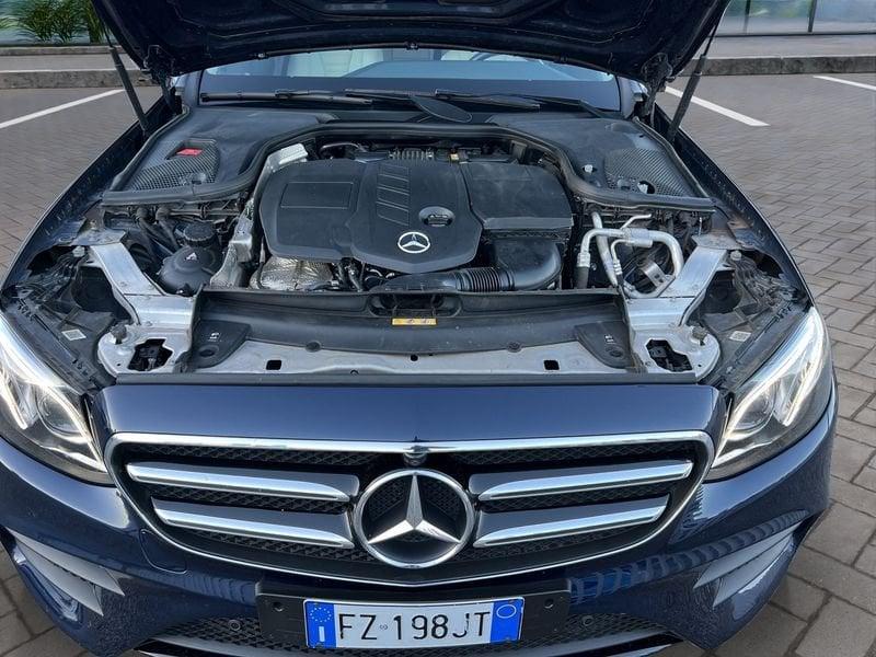 Mercedes-Benz Classe E E 220d 4Matic Auto Premium Plus