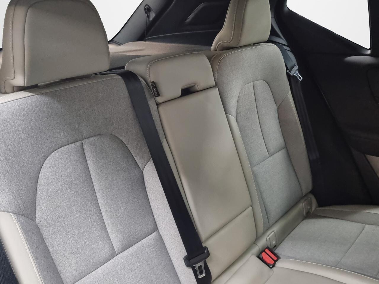 Volvo XC40 D3 Business Plus