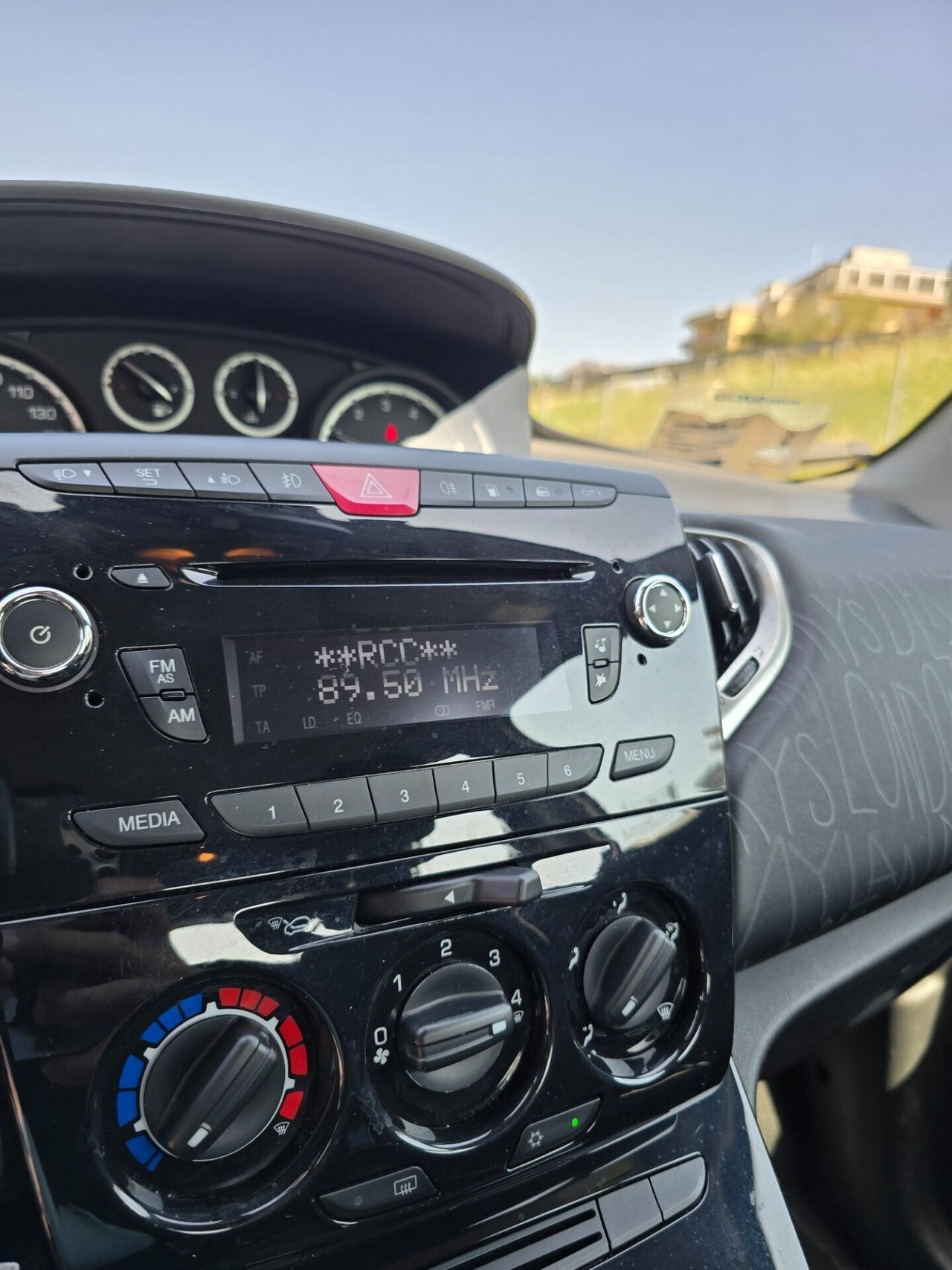 Lancia Ypsilon 0.9 TwinAir 85 CV 5 porte Metano Ec