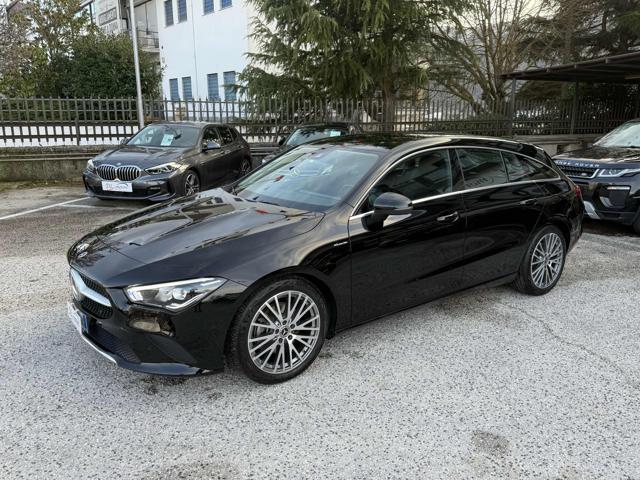 MERCEDES-BENZ CLA 200 d Automatic S. Brake Executive SCONTO ROTTAMAZIONE