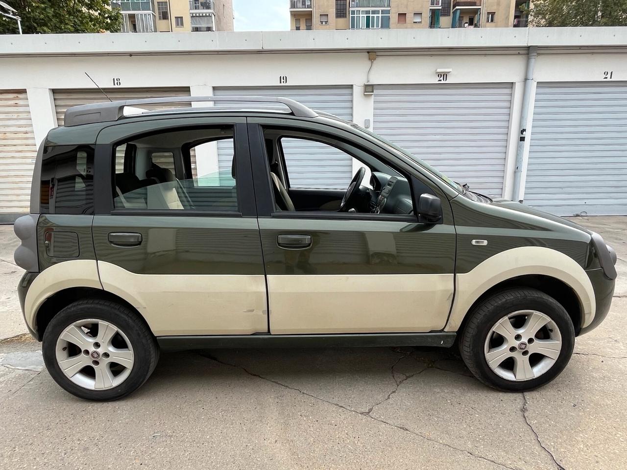 Fiat Panda 1.3 MJT 16V 4x4 Cross TASTO ELD