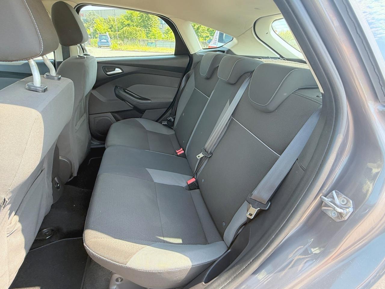 Ford Focus 1.6 120 CV GPL