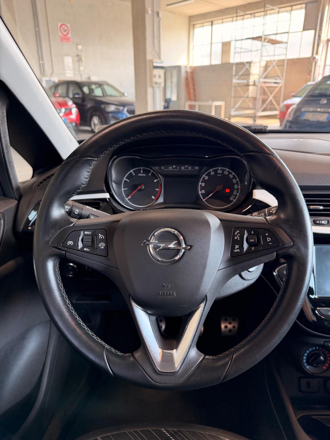 Opel Corsa 1.4 90CV GPL Tech 5 porte b-Color