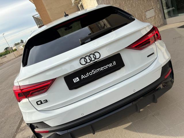 AUDI Q3 SPB SPORTBACK 40TDI S tronic S line Identity Black