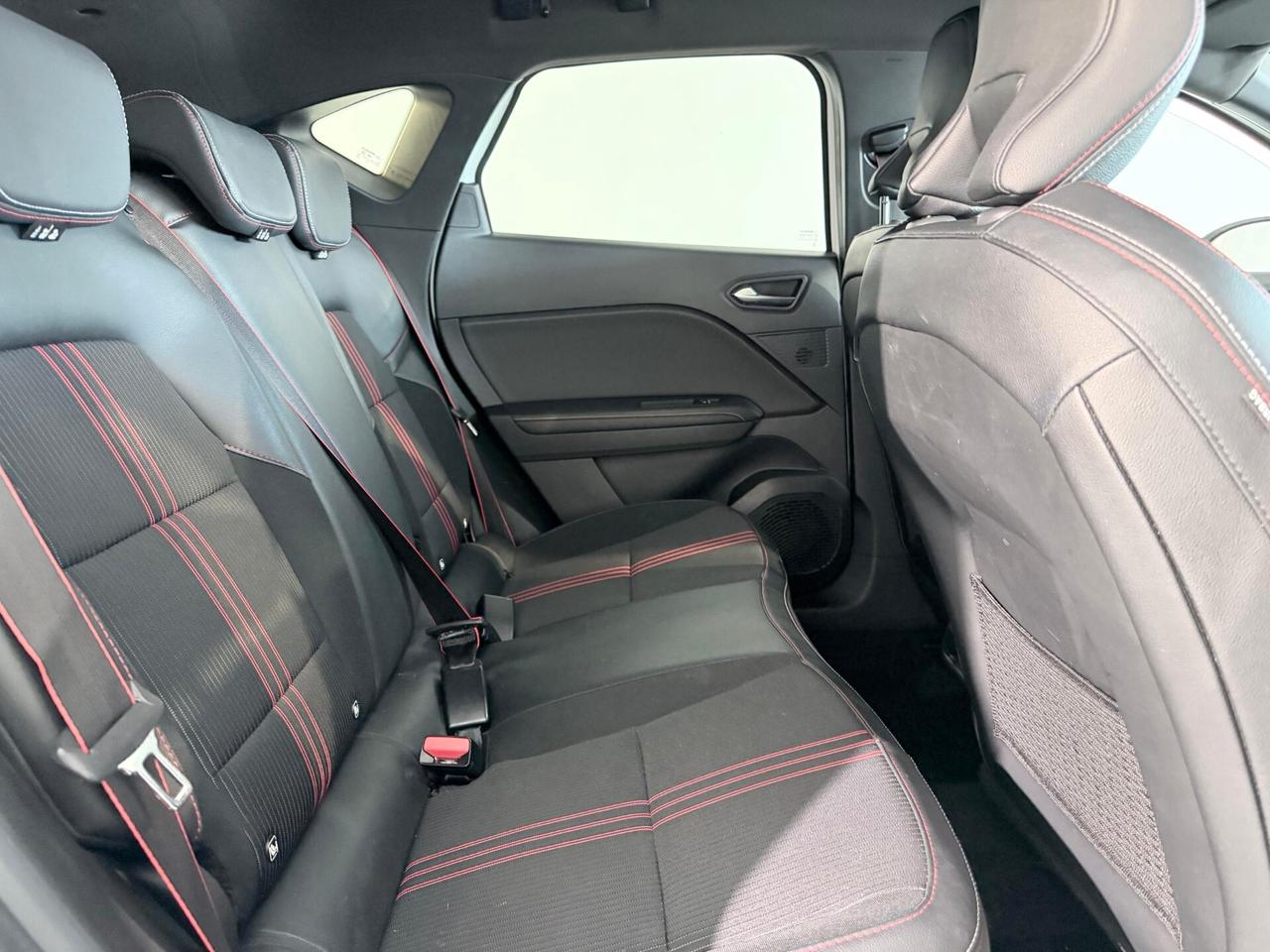 Renault Captur FULL HYBRID RS-LINE 145CV