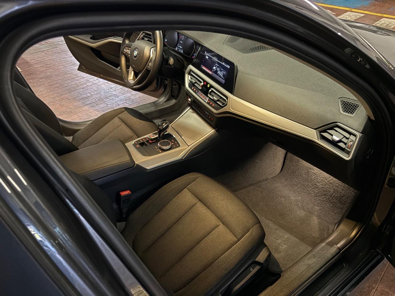 Bmw 320 320d 48V xDrive Business Advantage